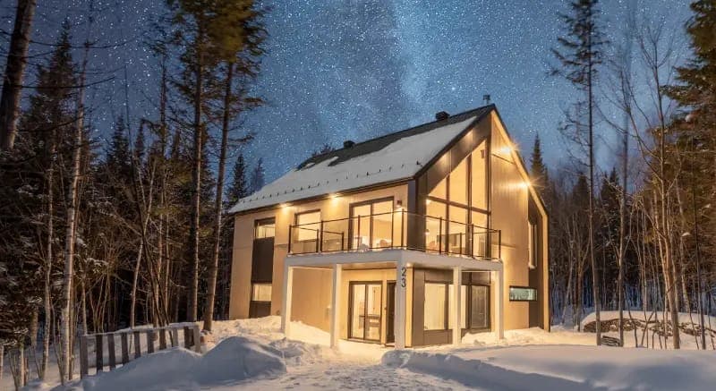 VStyle™ CanExel engineered wood siding on a Scandinavian-style home exterior