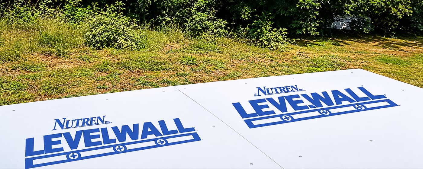 Nutren Levelwall insulated housewrap EPS foam panels with reflective aluminum facer installed on construction site